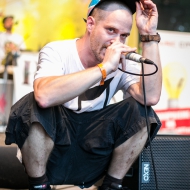 20120803-200350